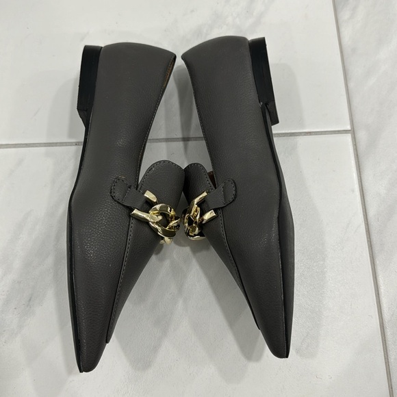 NEW! Linea Paolo Mabel Pointed Toe Loafer - Size 4 - Picture 11 of 13